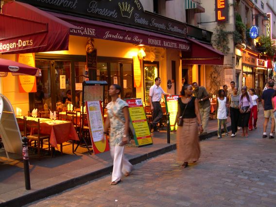  restaurant de fondue, raclettes, rue de la Huchette